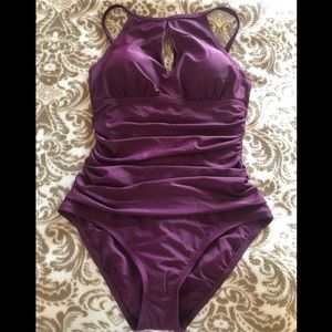 ELLEN TRACY one-piece swimsuit